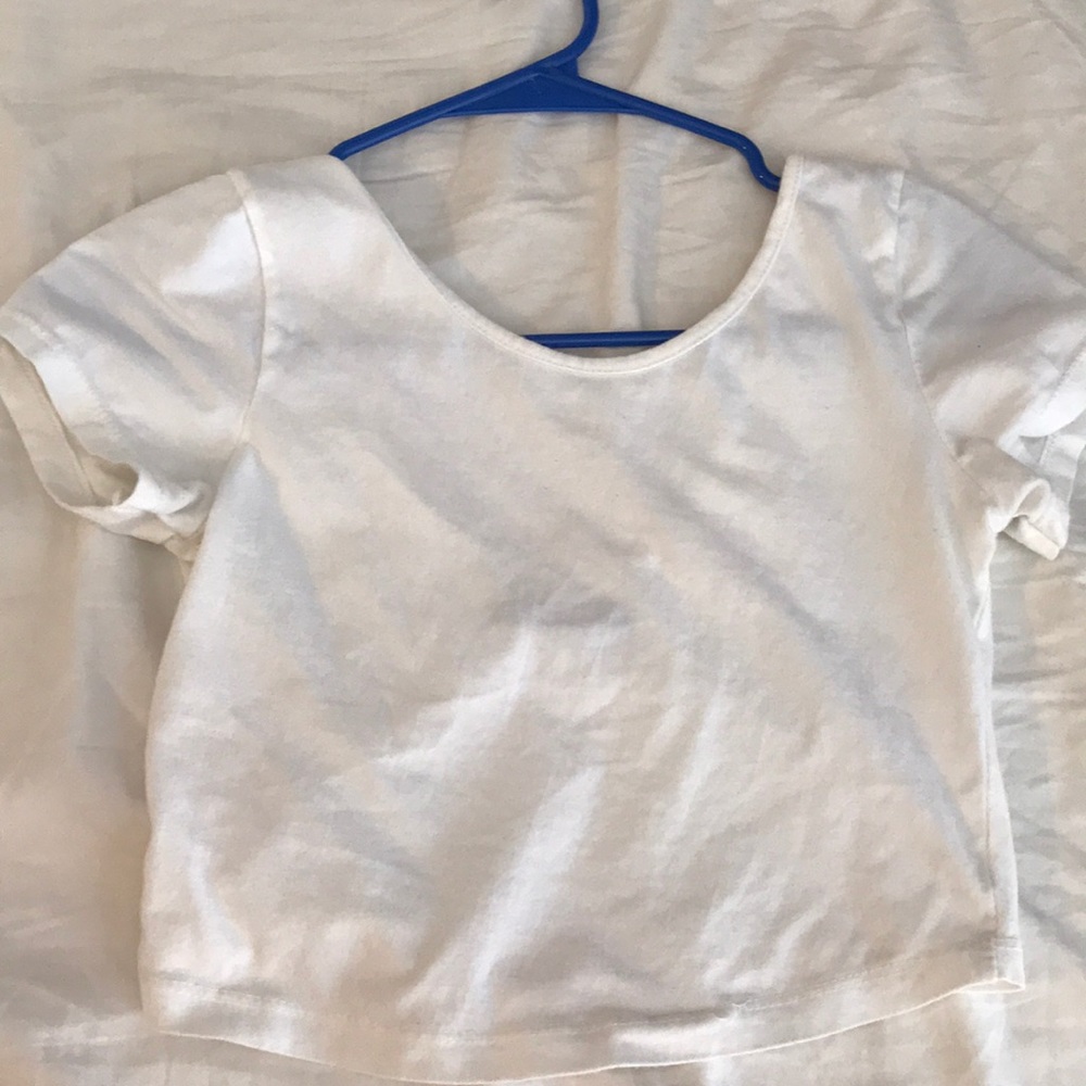 brandy melville crop top